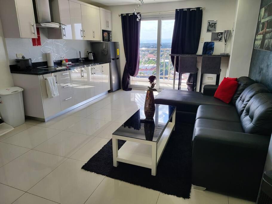 Kandi Tower 3, Premium 1Br With 2Cr & 2 Balcony. Angeles Exterior photo