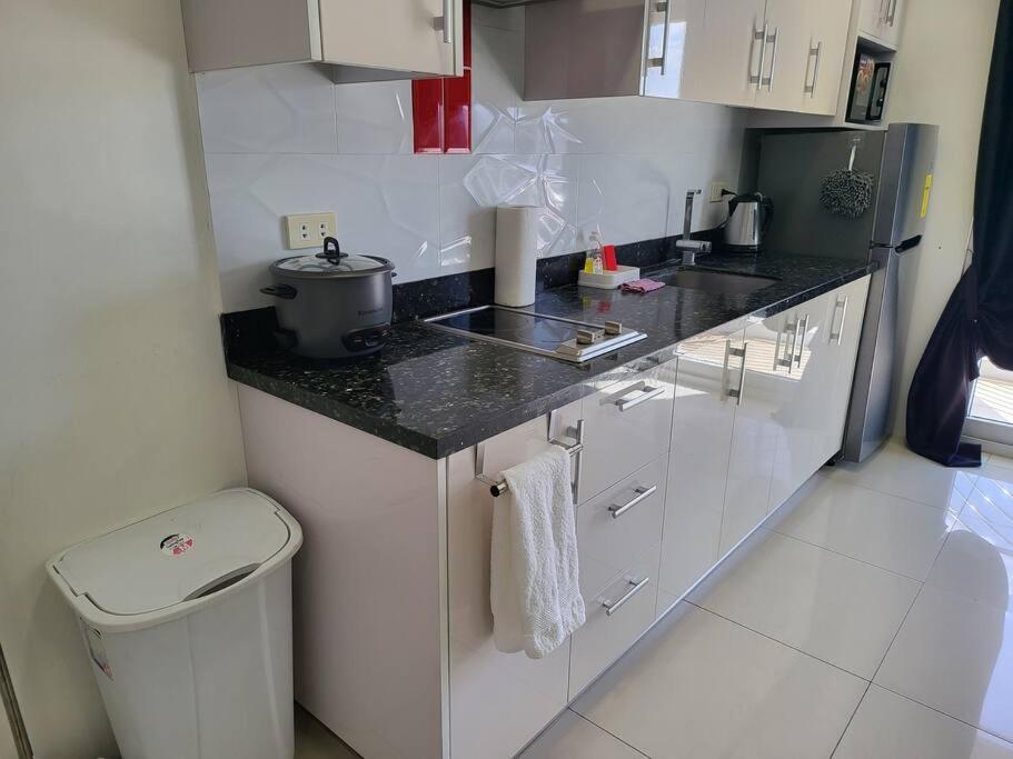 Kandi Tower 3, Premium 1Br With 2Cr & 2 Balcony. Angeles Exterior photo